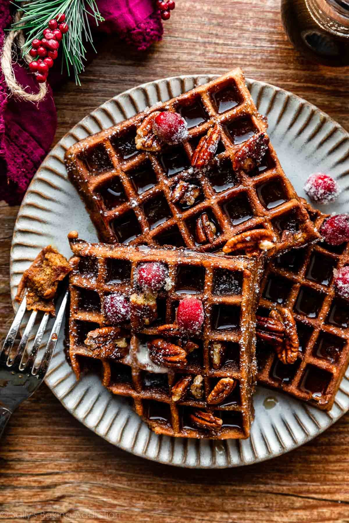 gingerbread-waffles-2